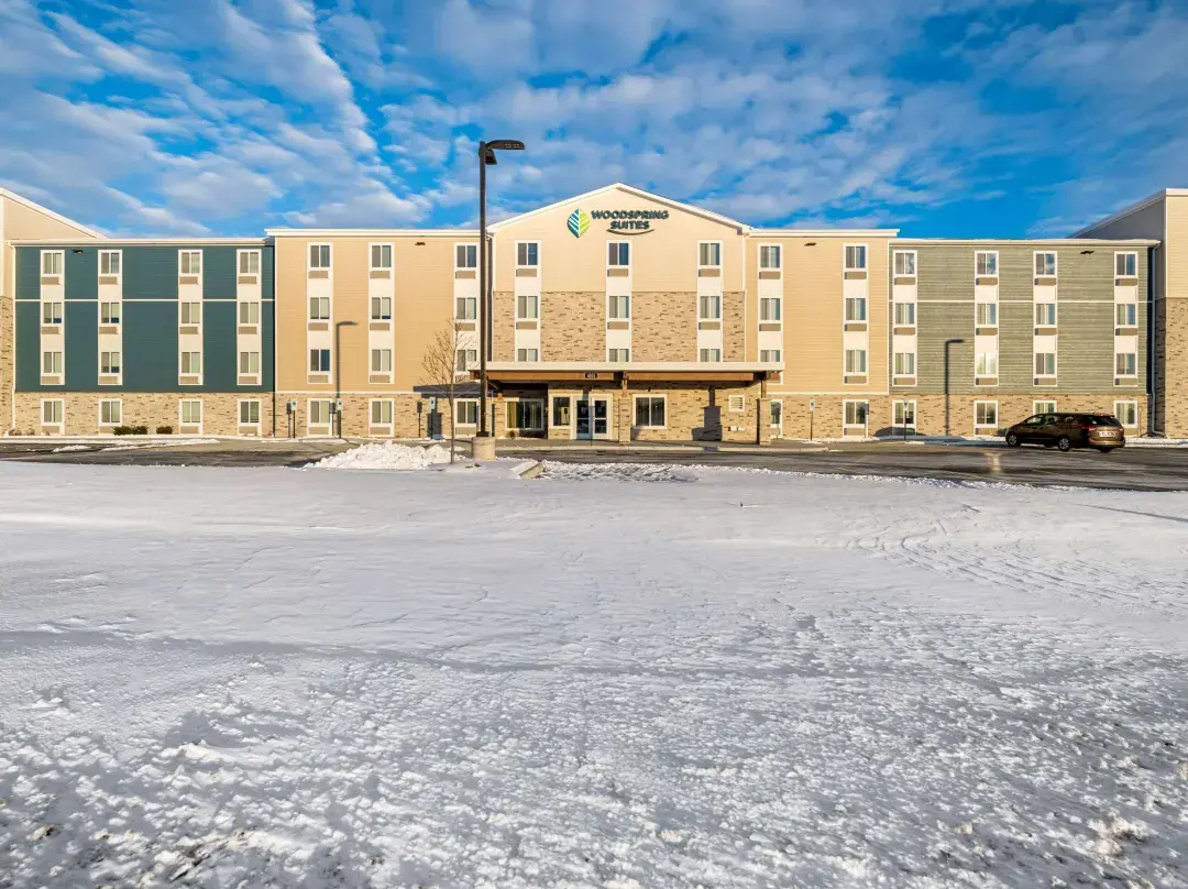 Woodspring Suites Loves Park Rockford - Rockford, IL