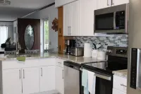 Your Day at Turtle Walk 1 Mile to Bethany Beach w/Trolley ride, 8 BR, 5BA 20G