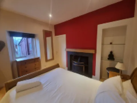 Rose Cottage City Centre -  near the River Ness