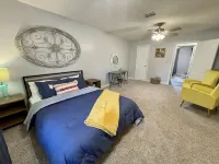 No Cleaning Fee!  <0.6 Miles to the Beach. Pet Friendly! Cast-a-Wave 228Vacay