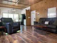 TE Ponderosa Hotels in Panola County