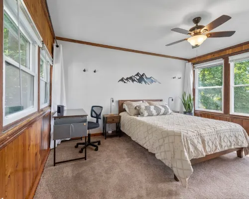 🔥 Hottub + 🐕 friendly + 🏔️ view + Skyline Dr + Wineries Hotels in Happy Creek