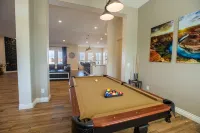 3400 SqFt House W/40Ft Heatable Pool/Spa- Strip View Hotels in der Nähe von Nevada State College
