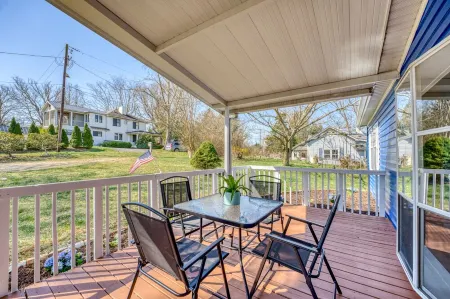 Blue Ridge Haven: Close: 5 mins to Biltmore House & 10 mins to Downtown Отели рядом с достопримечательностью «Университет Уэстерн Каролина»