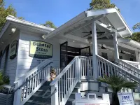 Sea Glass- Walk 2 Beach! Private Pool,1 Level! Fountain Views, 2 Masters & Gear!