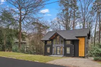 Deluxe 3Bed 3Bath Home - Dresden East Neighborhood Atlanta