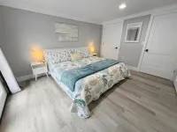 Cozy Cottage - King Bed - Close to Beaches - Dog Friendly - Firepit -  Backporch