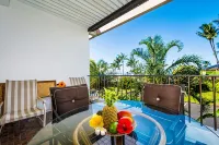 Free WiFi Garage Park, 2 OceanView Pools, Full Kitchen Royal Sea Cliff #1 Kona
