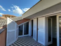 Chiavari apartment with reserved parking space in a residential context