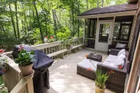 Lakefront Cabin in Poconos Mountain Resort