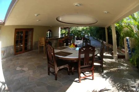 Luxury  Cottage w/ Private Pool. Under The Warm Maui Sun Pmt #BBKM\2016\0004