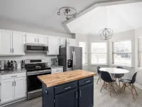 Lego Ranch at GrandPark 3 BR 2 BT pets wlcme Hotels in Westfield