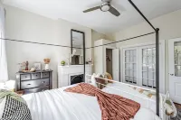 Historic Modern Walkable to to VCU