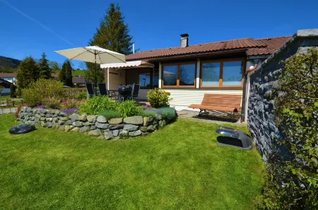 Charming Vacation Home with Allgäu Panorama & Oberstaufen Plus - for 6 People Отели в г. Оберштауфен