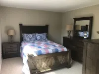 Perfect Fishermen’s Retreat on the Tennessee River or a Relaxing Family Getaway.