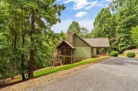 Easy Lakefront Path to Private Dock & Lake. Plenty of room for the whole family.