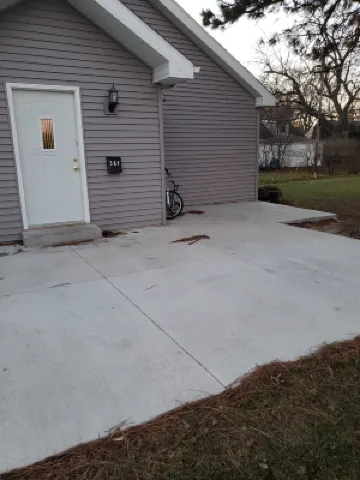 Spacious Studio with All the Comforts of Home