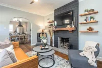 The quaintest, beautifully updated 1920's Mid-Century Boho Bungalow in Memphis