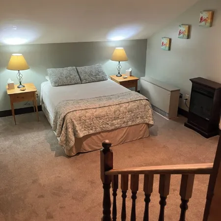 3's a Charm - Relax after wine touring, sightseeing & shopping