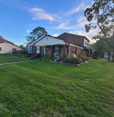 2 bedroom, host up to 5 people, willingboro 2 bedroom