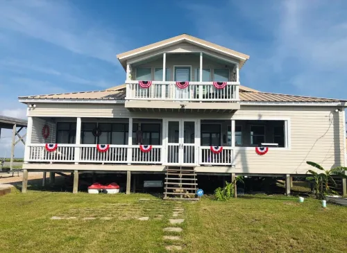 Make some memories at this unique, family-friendly, waterfront fishing paradise!
