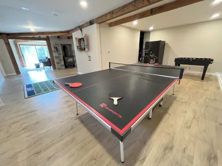 Cozy Chalet in Charming Front Royal with Stunning Views and Refinished Basement!