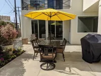 Walk to Pier, Beach, and Downtown