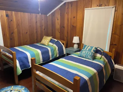 Lake George 2BR Hickory Hideaway Hotels near Pokagon State Park
