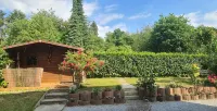 Schöne Ferienwohnung mit Eigener Terrasse und Garten