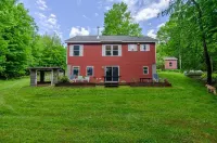 Lakefront Serenity in the Catskills near All Star Village - Wifi