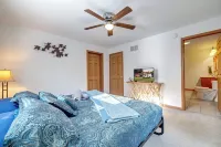 "Pocono Antilia" 7 BR Chalet Sleep 18 w/Hot Tub, Sauna & Game Room