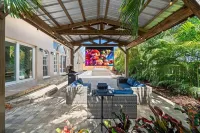 Family Fun-5B -Heated Modern Pool- Game Room - 2 Mins Beach-Short Orlando Drive