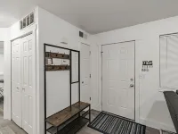 Cozy 2br- 3 blocks from BYU-Idaho Hotels in Rexburg