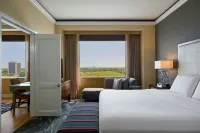 The Henry, Autograph Collection Hotels in Dearborn