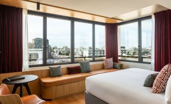 Renaissance Bordeaux Hotel