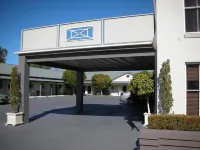 Breakout Motor Inn Hotels in Cowra