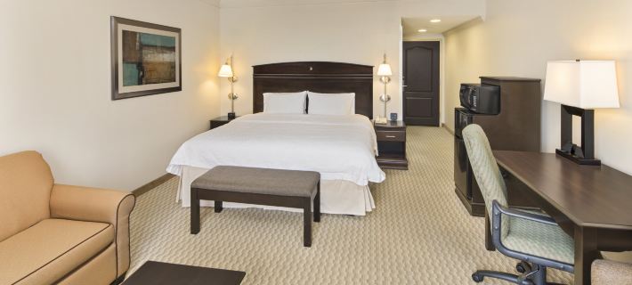 Hampton Inn Columbia I-20/Clemson Road Hotels in Columbia