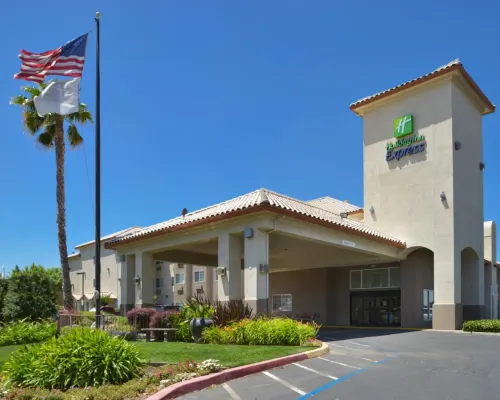 Holiday Inn Express MADERA-YOSEMITE PK AREA by IHG Hotels in Madera
