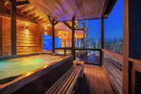 New Amazing! PrivatePickleball~HotTub~FirePit~IndoorPool~Theater-Game Rm-Sleep33