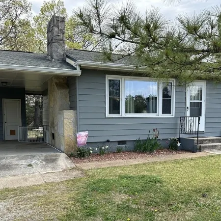 Lake House W/ Fenced Yard, Swim Dock, Marinas/Launches, 7 miles to Mtn Home, AR