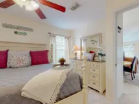 Sandcastle-Largest Heated Pool, Walk to Private Beach,GolfCart/Lsv,Pet Friendly