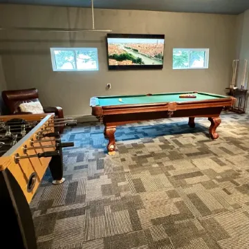 Elegant Coastal Retreat with Ocean Views, Hot Tub & Dog Friendly