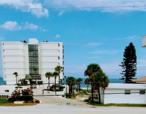 Bike Week! Ocean view! Big rig and trailer parking! Garage!