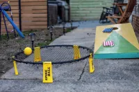 Sleeps 17;2 mins from HPU; Hot Tub; Great for FurnitureMarket