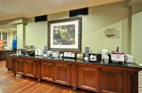 Hampton Inn Charleston-Historic District - Breakfast