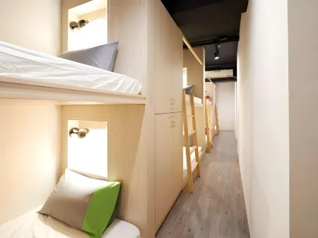 Ease Single Inn