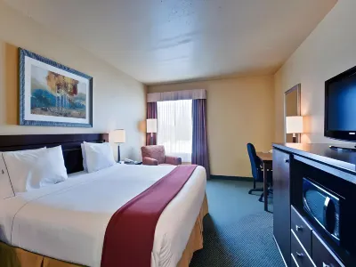 Holiday Inn Express Dryden Hotels in Dryden