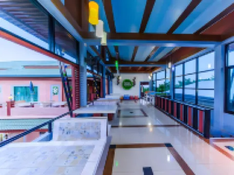 Baan Tonpai Koh Larn