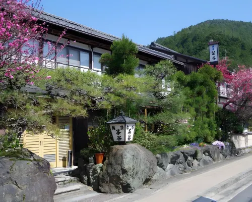 Ryoso Chatani Hotels near Kurama