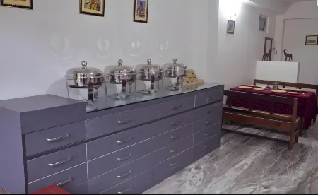 Green Leaf Resort Отели рядом с достопримечательностью «Beyoung Ward»